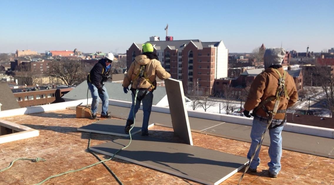 Savior Roofing Mattoon