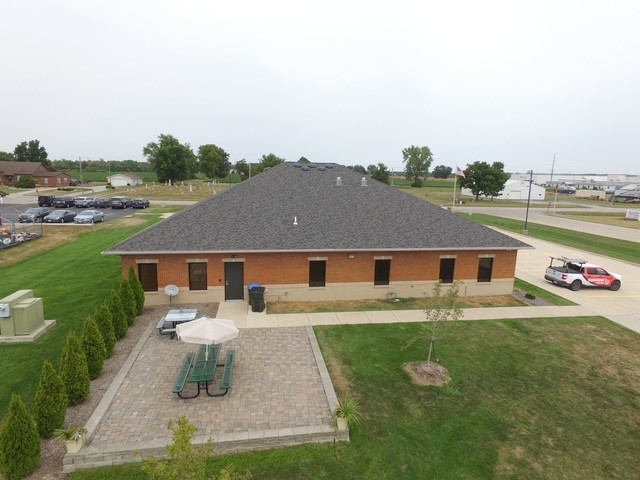 Farm Credit, Red Bud, IL, Owens Corning TruDefinition Duration asphalt shingles in color Peppercorn