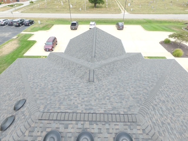 Farm Credit, Red Bud, IL, Owens Corning TruDefinition Duration asphalt shingles in color Peppercorn